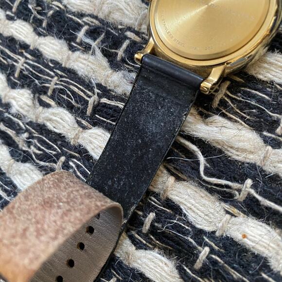 🌿Marc By Marc Jacob’s Women’s Analog Black Leather Strap Baker Watch - Picture 8 of 10